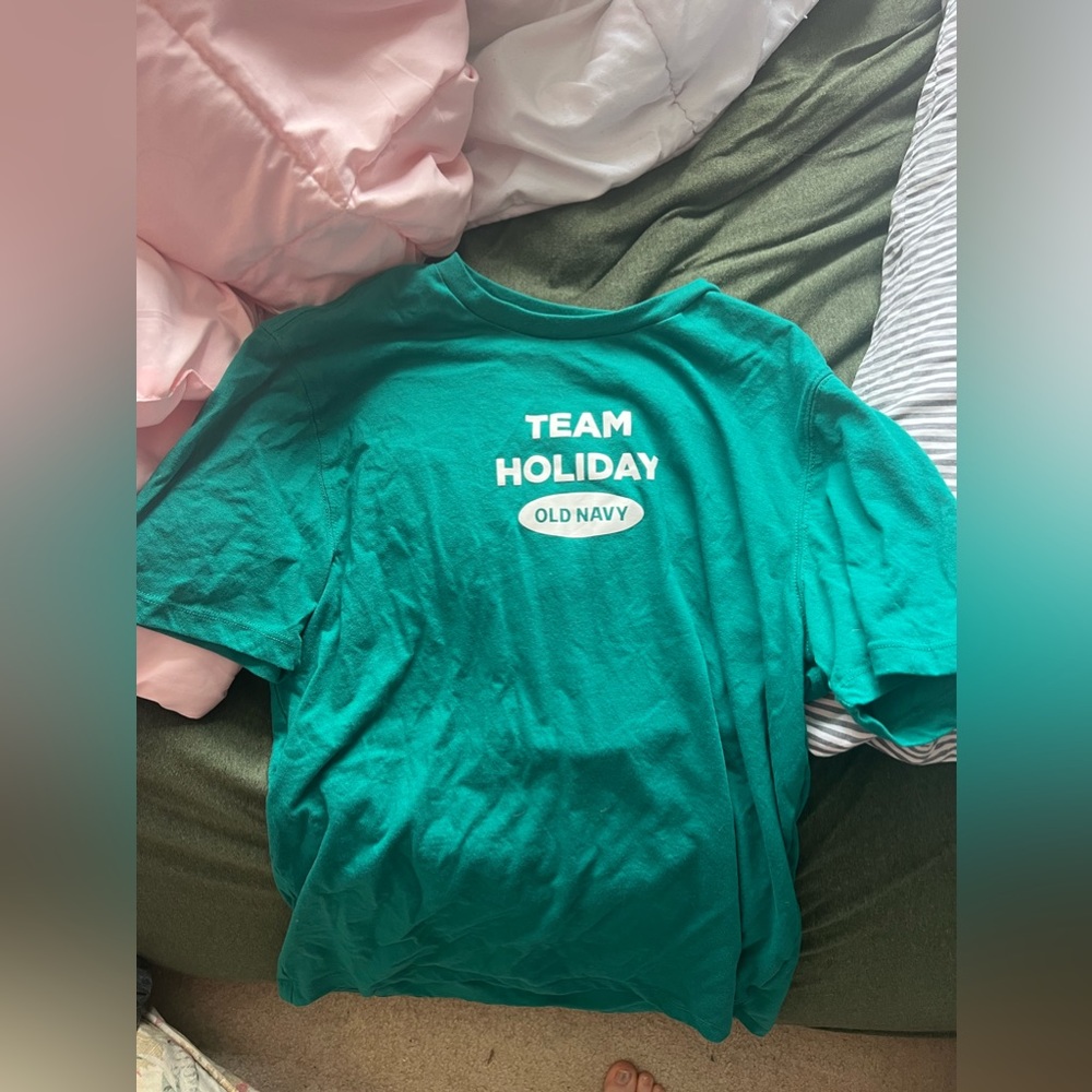 Old Navy Holiday Green Design Unisex T-Shirt